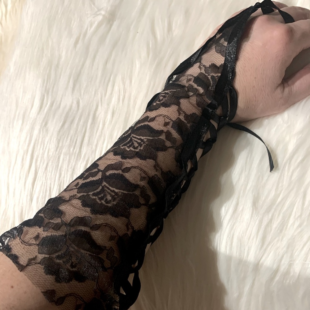Sexy Lace corset sleeve
